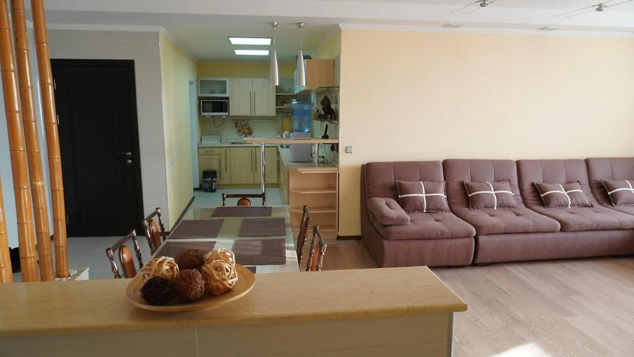 Sunrise Apartments Triumph